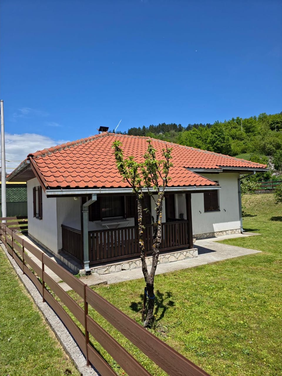 Property building, Spring, Garden view