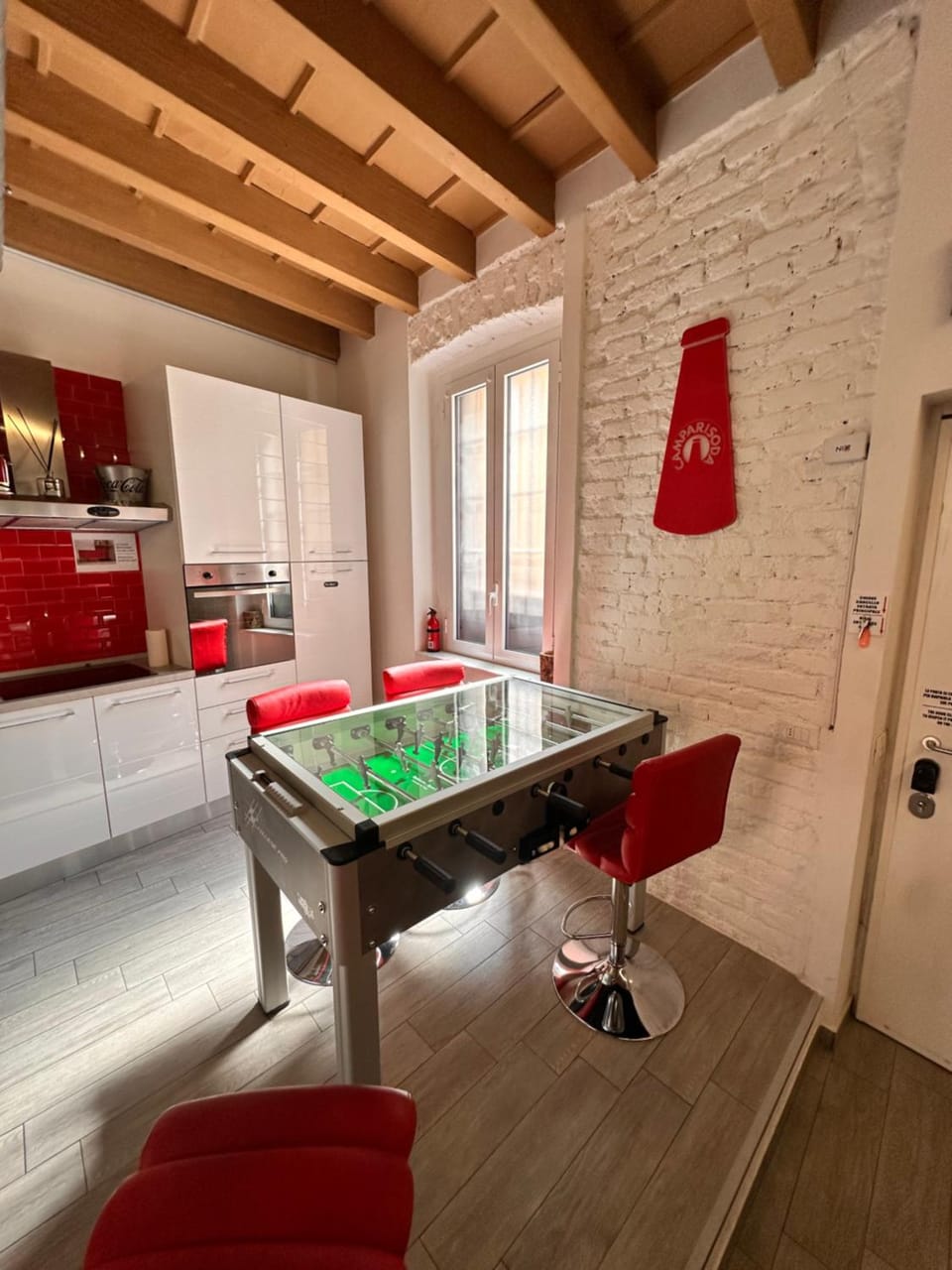 Game Room, Kitchen or kitchenette
