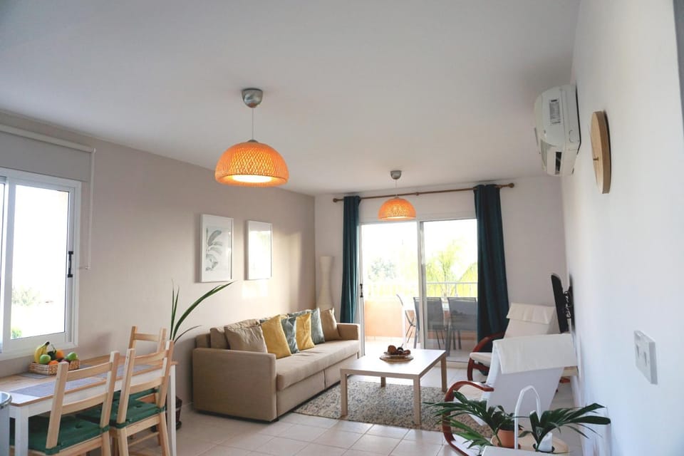 Top Seaview Apartment in Peyia Apartment in Peyia