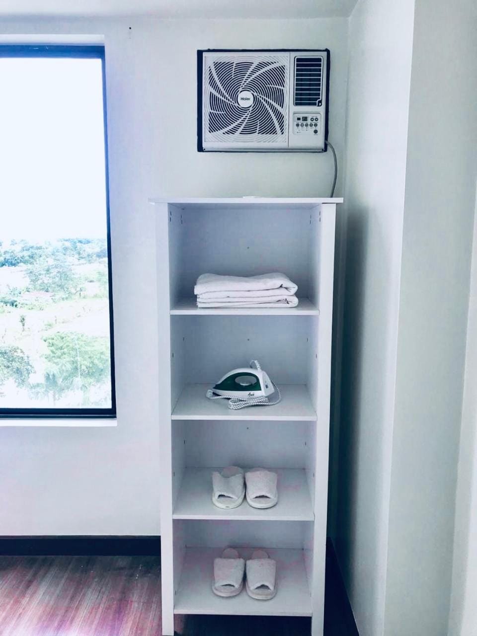 Stunning Tropical resort condo Apartment in Lapu-Lapu City