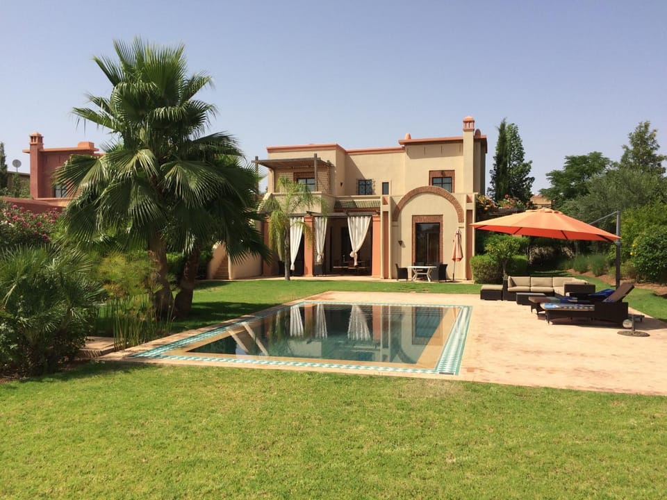 Patio, Garden, Swimming pool