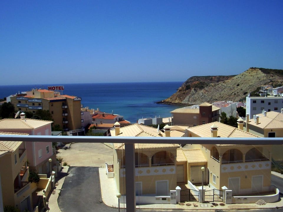 Apt. sea & sun Apartment in Luz