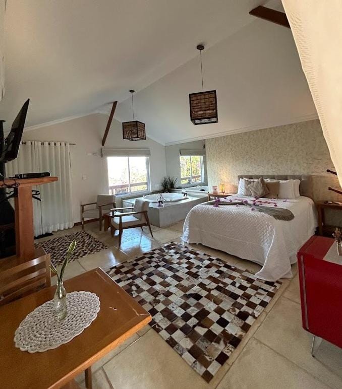Communal lounge/ TV room, Bed, TV and multimedia, Living room, Photo of the whole room, Dining area, Bedroom