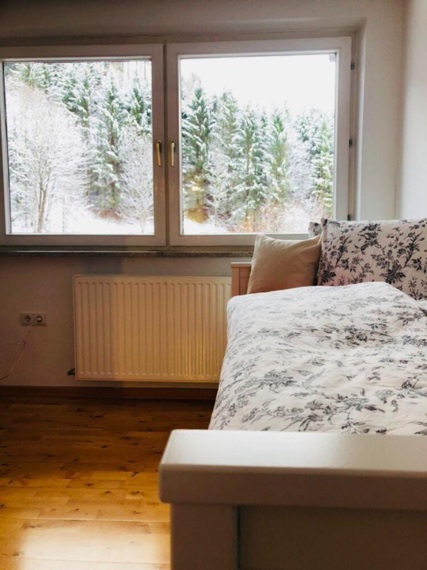 Family Apartment Alpine Living 2-4 Persons Apartment in Salzburgerland