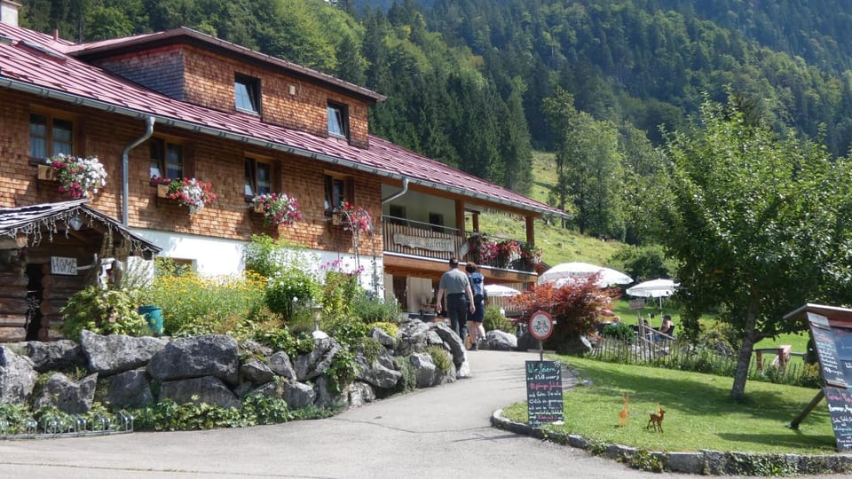 Restaurant/places to eat, Summer, Garden, Balcony/Terrace, On site