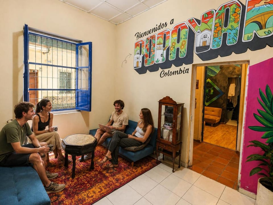 Game Room, Living room