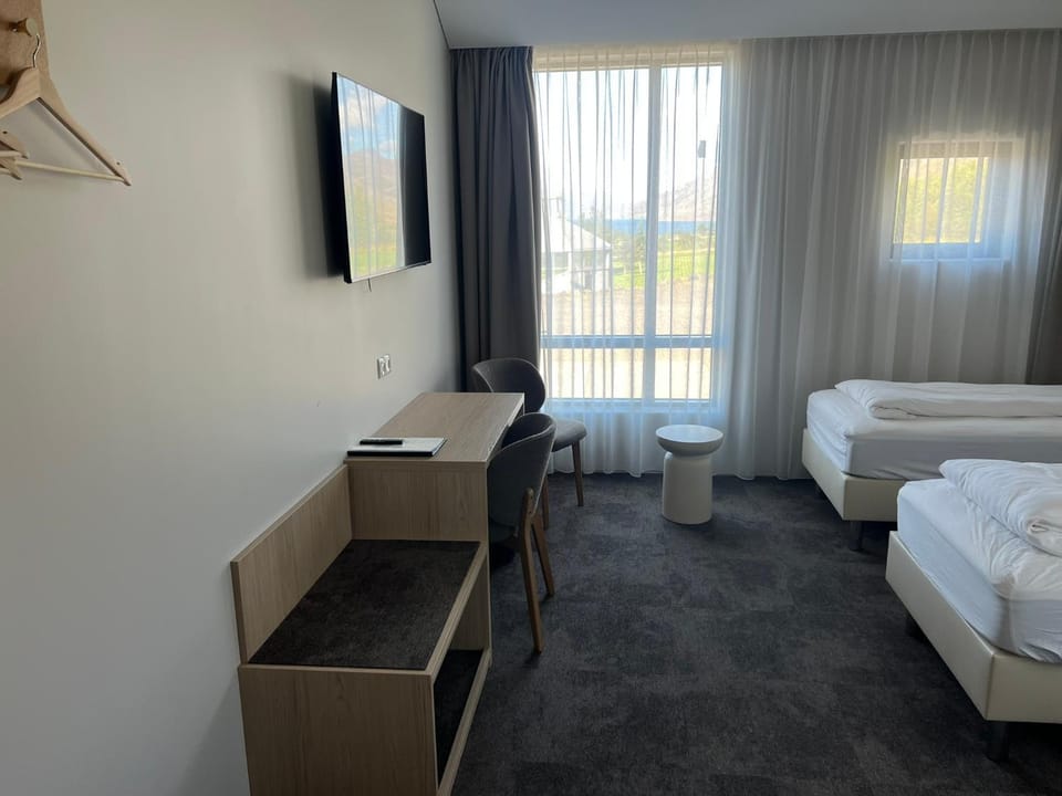 Bed, TV and multimedia