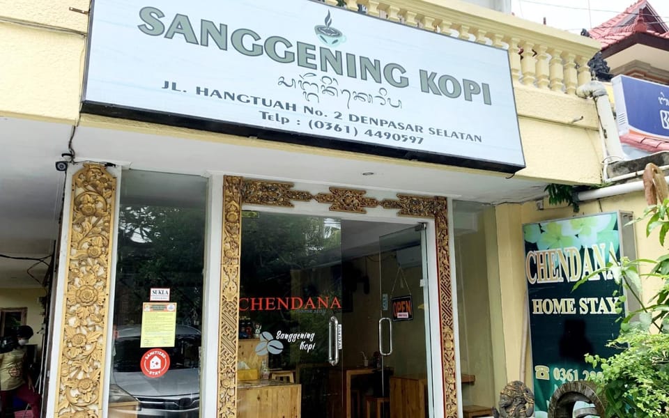 Restaurant/places to eat, Facade/entrance, Property logo or sign, Breakfast
