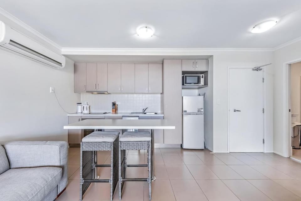 Candlelight - Airlie Beach Apartment in Airlie Beach