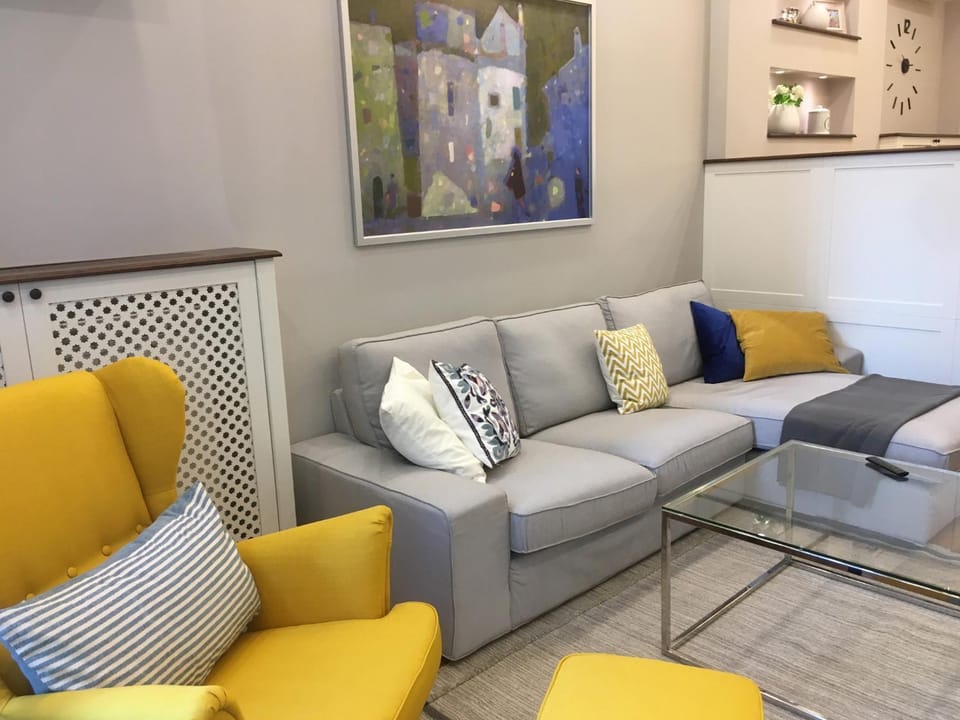 TV and multimedia, Living room