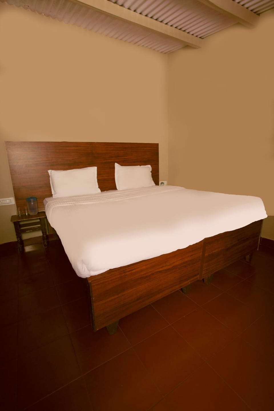 REFLECTIONS Guest House Bed and Breakfast in Ooty