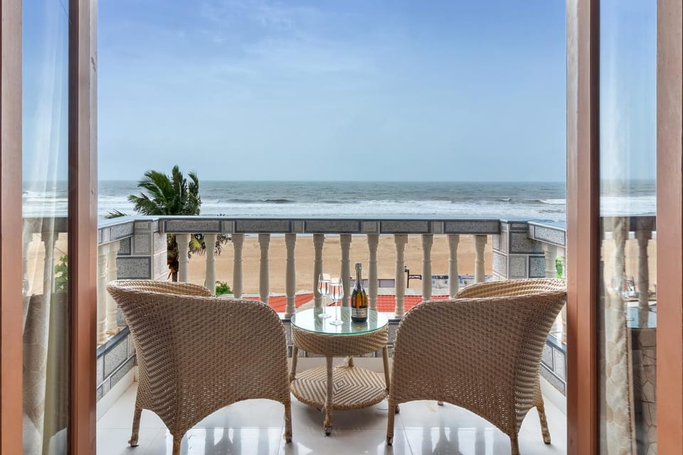 Balcony/Terrace, Seating area, Sea view, Sea view, Sunset