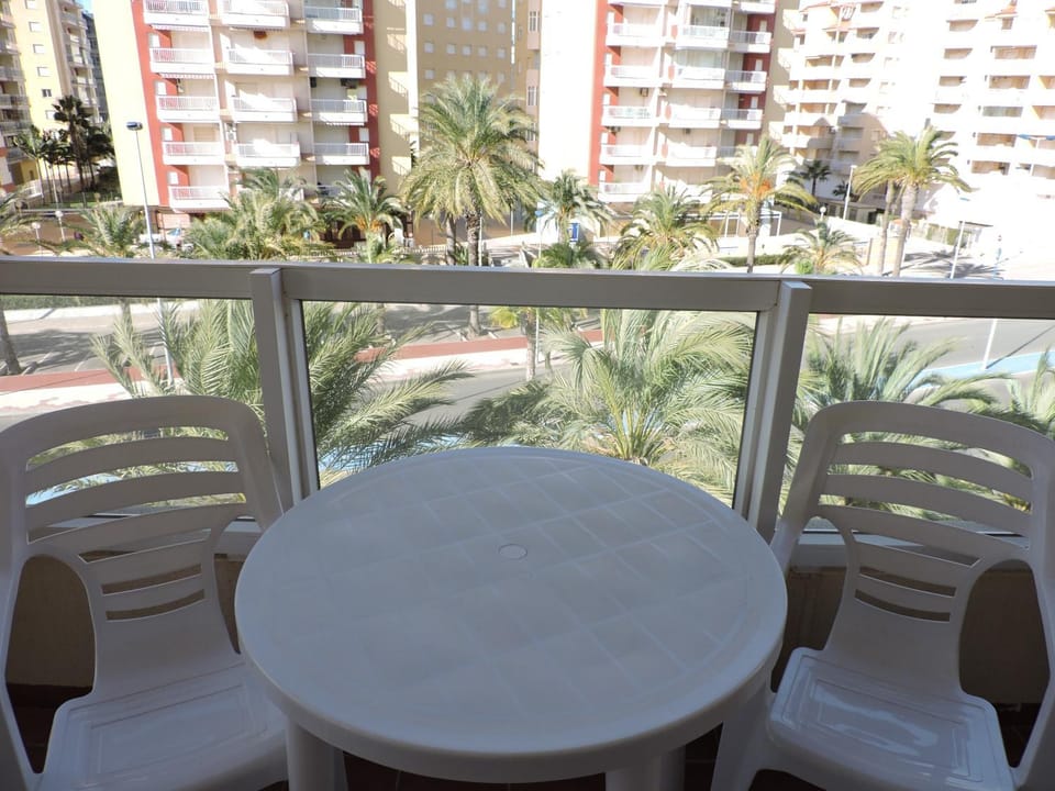 Balcony/Terrace, Street view