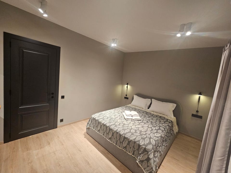 Bed, Photo of the whole room, Bedroom, Mountain view, Sea view, wardrobe