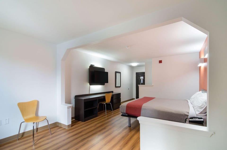 TV and multimedia, Photo of the whole room, Seating area, On site