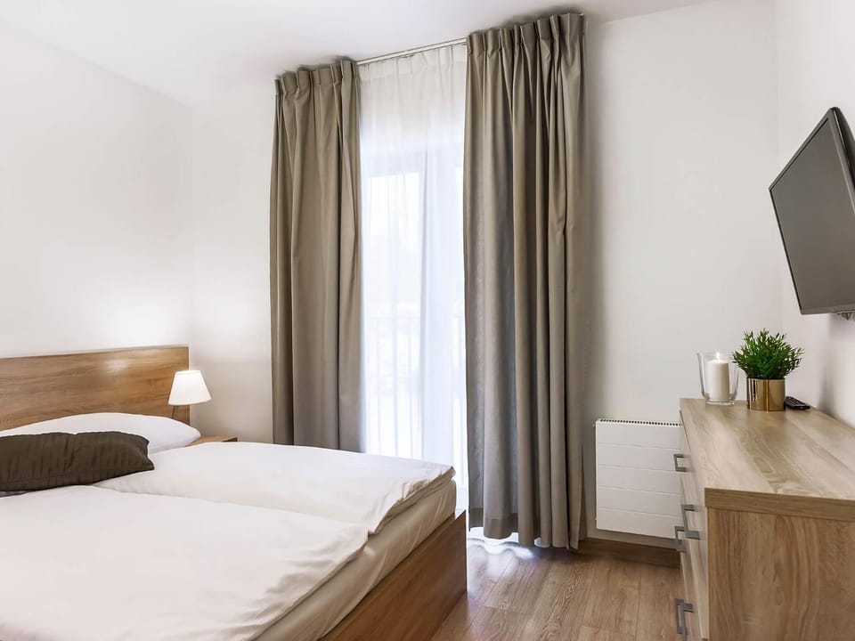 TV and multimedia, Bedroom