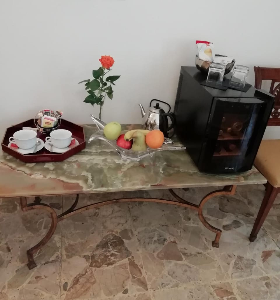 Coffee/tea facilities, Food and drinks, Bedroom, Food, Drinks