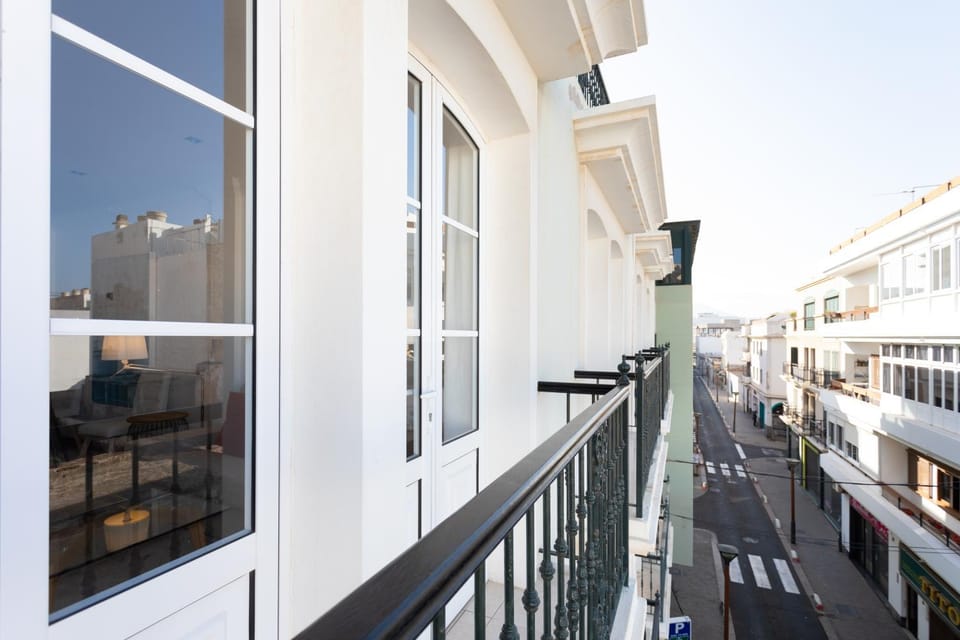 Rooms & Suites Balcony 3D - Central Arrecife, Lanzarote - Free Parking Apartment in Arrecife