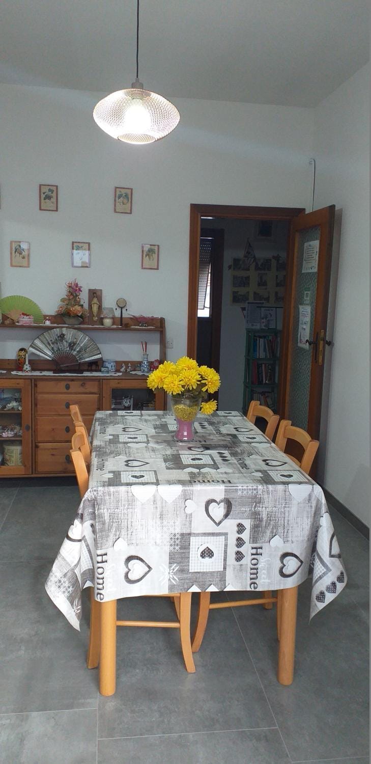 Communal lounge/ TV room, View (from property/room), Balcony/Terrace, Kitchen or kitchenette, Kitchen or kitchenette, Food and drinks, Communal kitchen, Food, Meals, Breakfast, Italian breakfast, Lunch, Dinner, Drinks, fireplace, internet, pet friendly, stove, toaster, kitchen