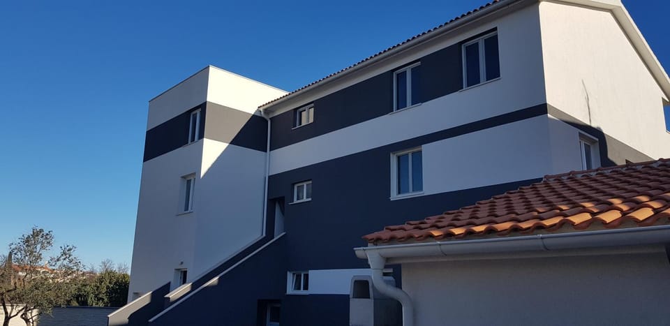Property building, Patio