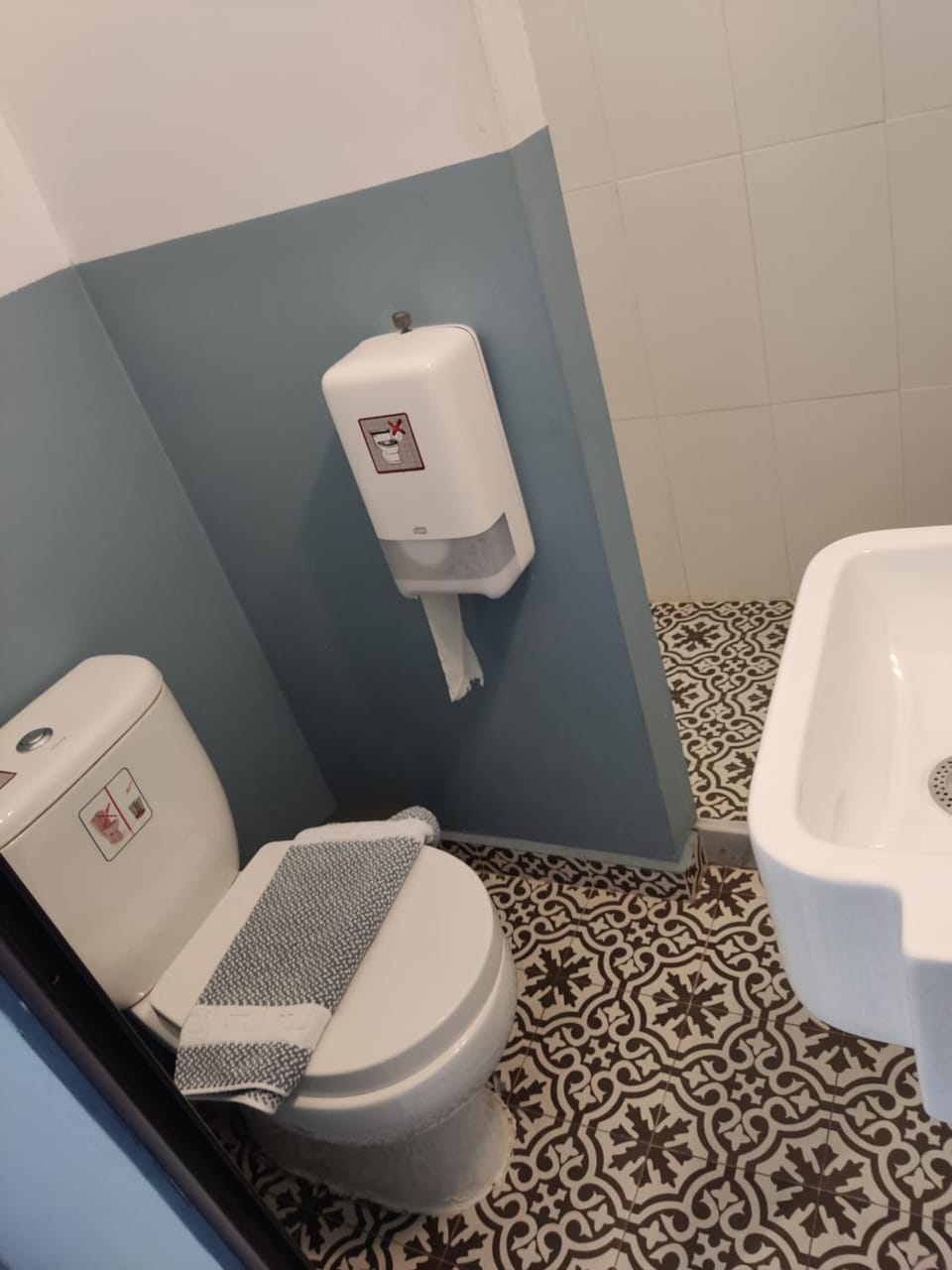 Toilet, Bathroom
