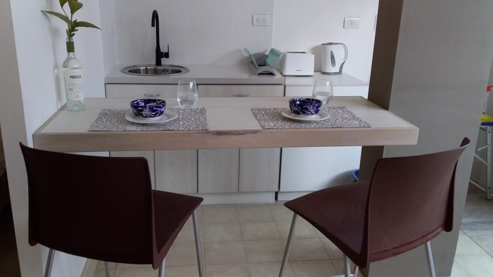 Coffee/tea facilities, Kitchen or kitchenette