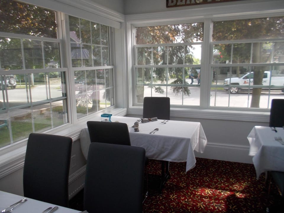 Restaurant/places to eat