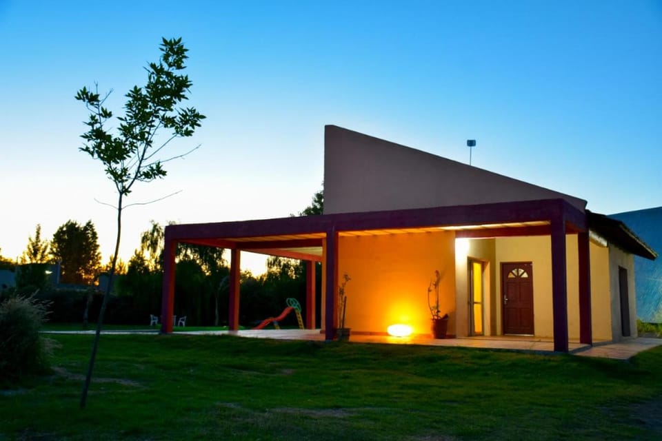 Casa Quinta Las Pintas House in Olavarría