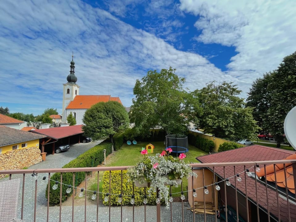 Garden, Garden view