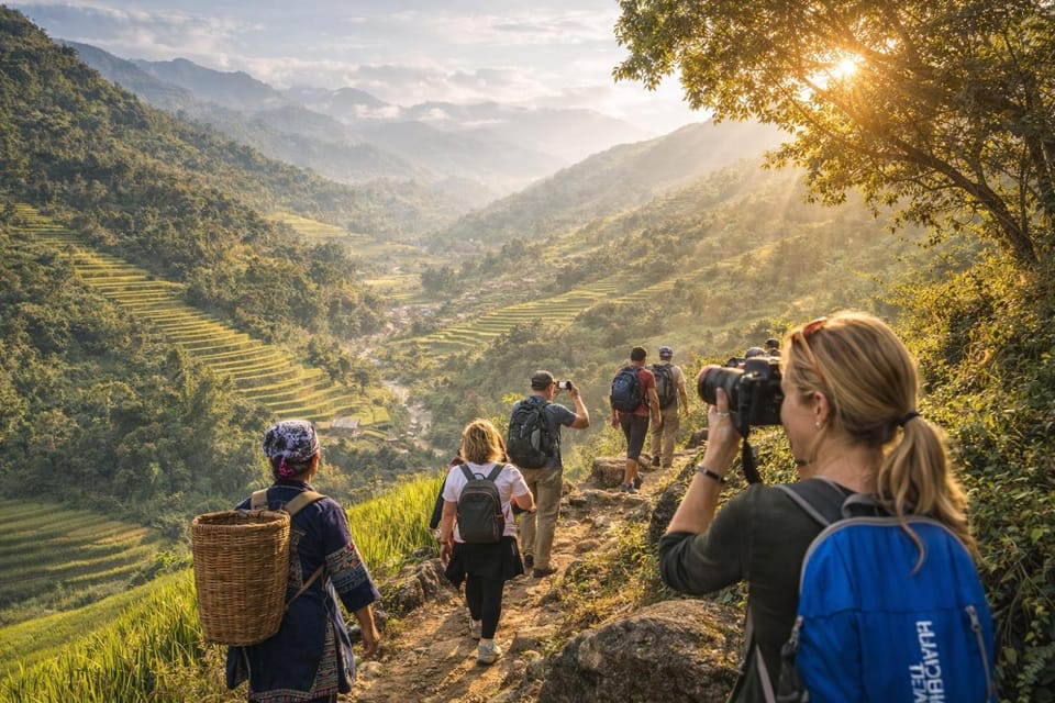 Day, People, Natural landscape, Sunrise, group of guests