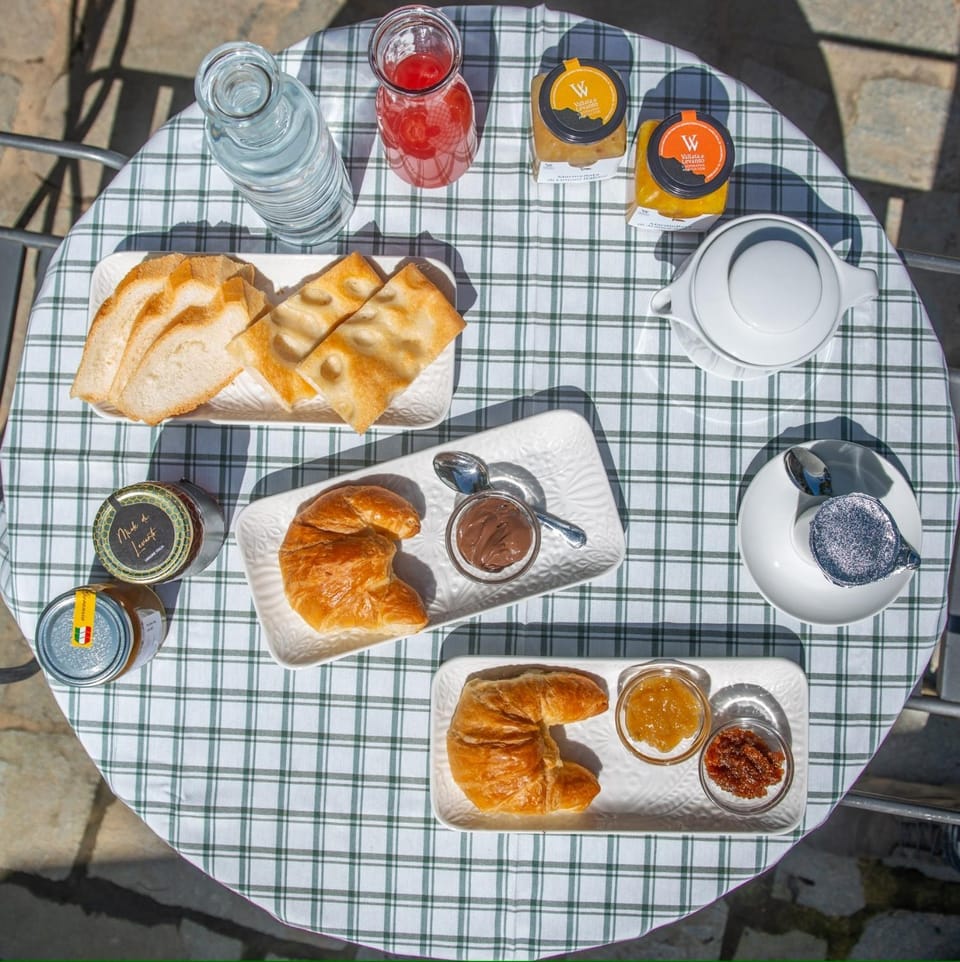 Balcony/Terrace, Breakfast