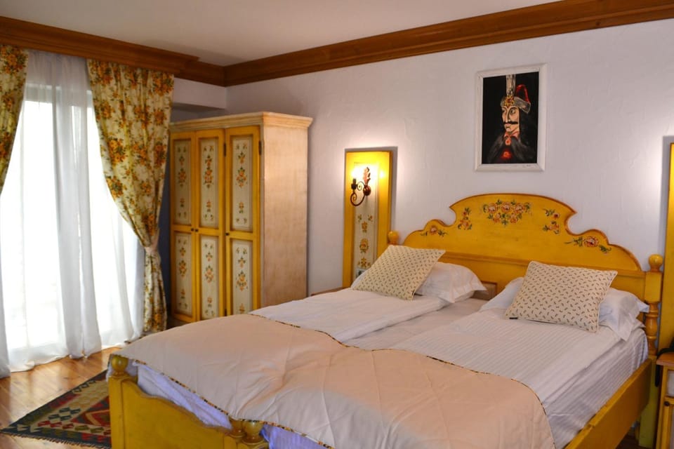 Bed, Decorative detail