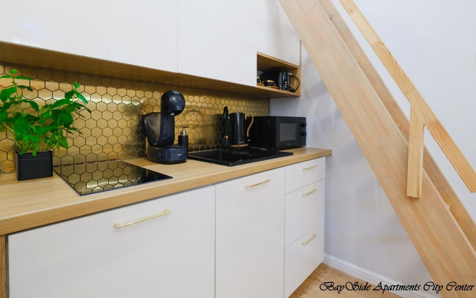 microwave, oven, pet friendly, stove