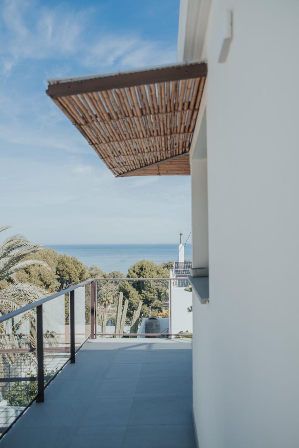 Off site, Balcony/Terrace