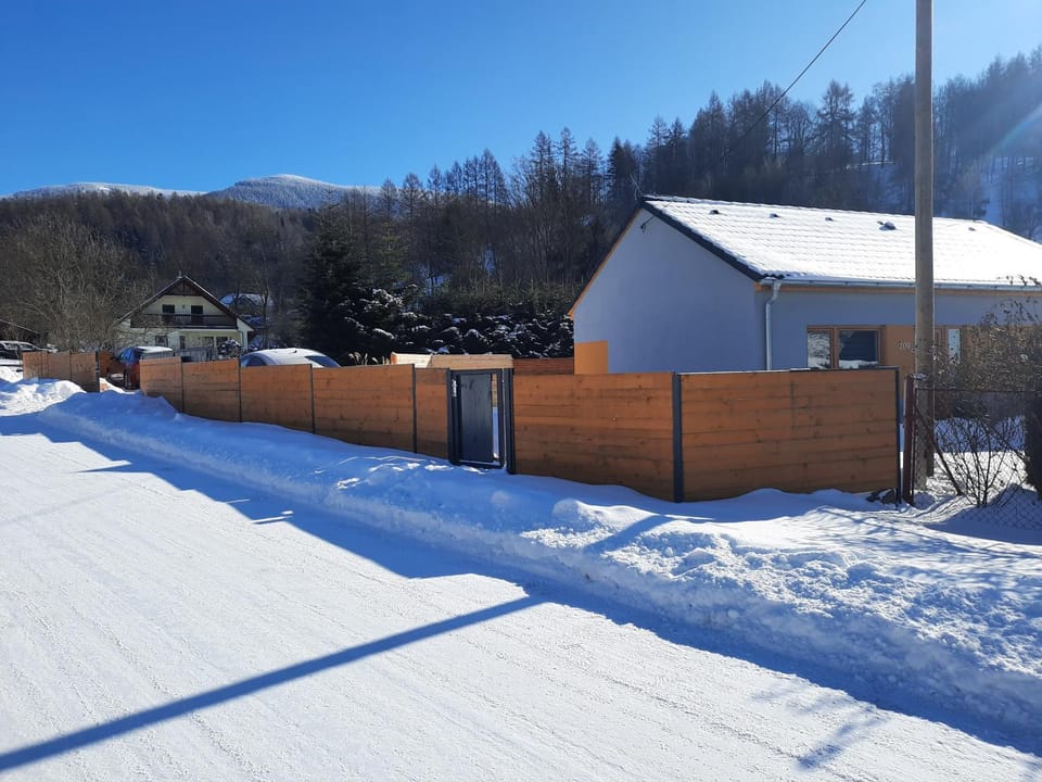 Property building, Winter