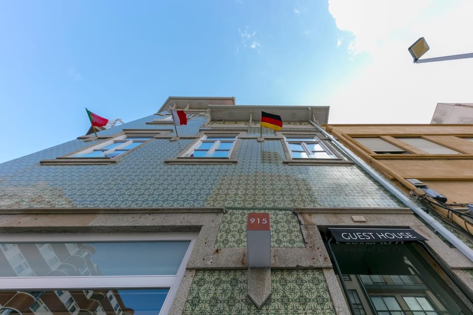 Property building, Facade/entrance