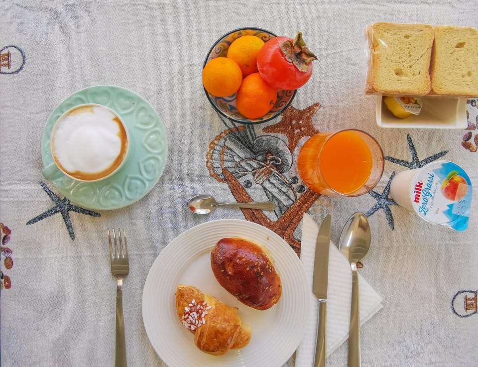 Food and drinks, Food, Breakfast