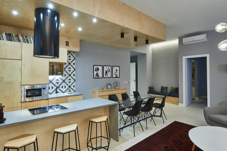 Kitchen or kitchenette, Living room, Dining area, stove