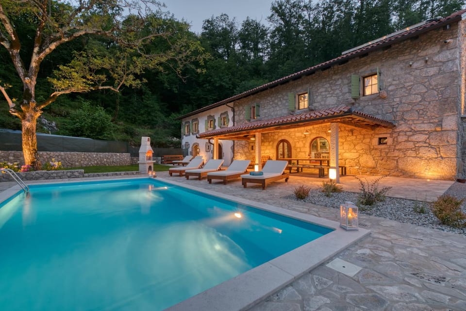 Villa Lumaca Villa in Primorje-Gorski Kotar County