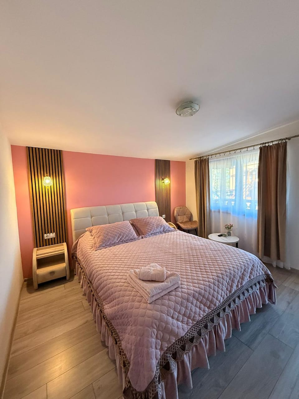 Sunset Expanse Bed and Breakfast in Cluj County
