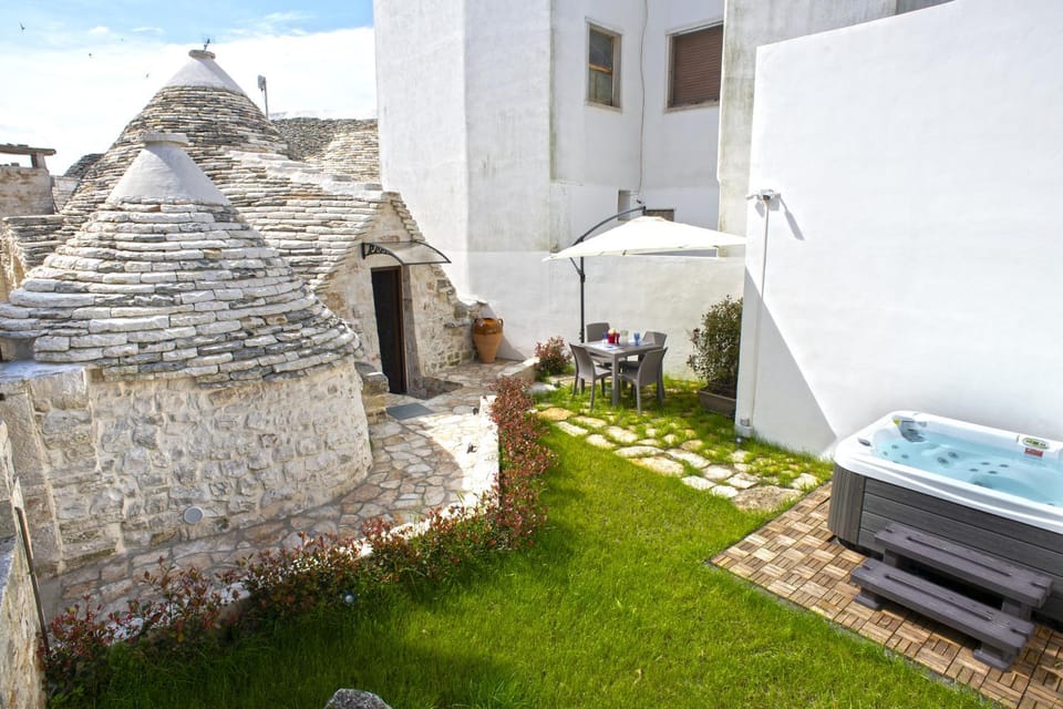 Suite DOMANGI Trullo Antonio House in Province of Taranto
