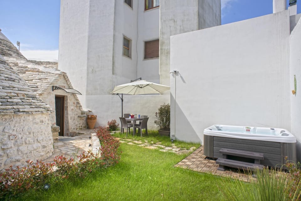 Suite DOMANGI Trullo Antonio House in Province of Taranto