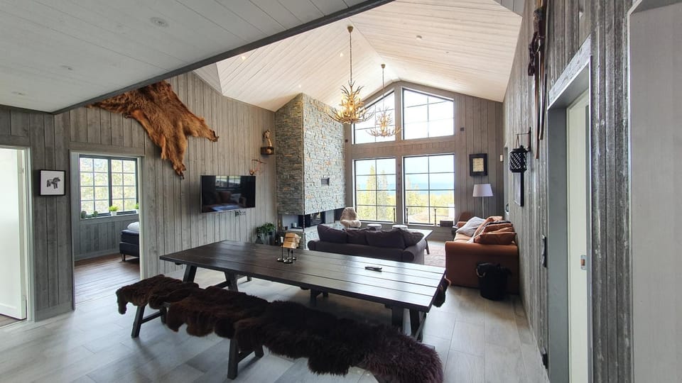 Living room, Seating area, Dining area