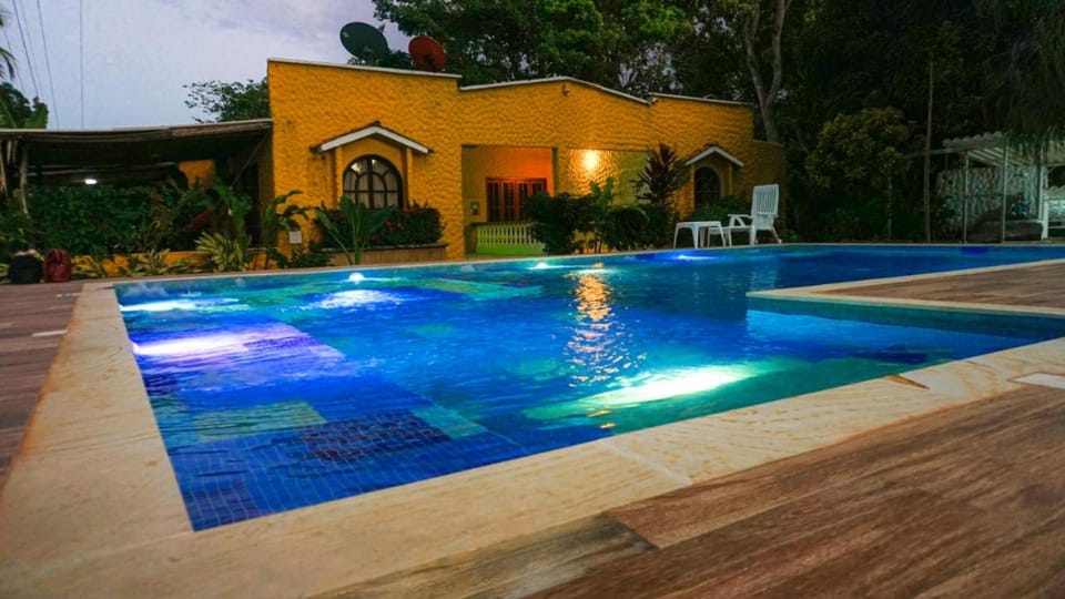 Swimming pool