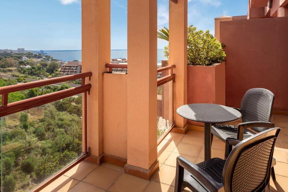 Garden, View (from property/room), Balcony/Terrace, Sea view