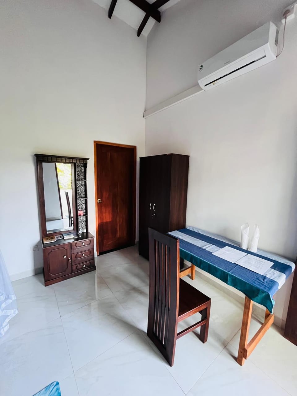 Anthony Guesthouse Bed and Breakfast in Hikkaduwa