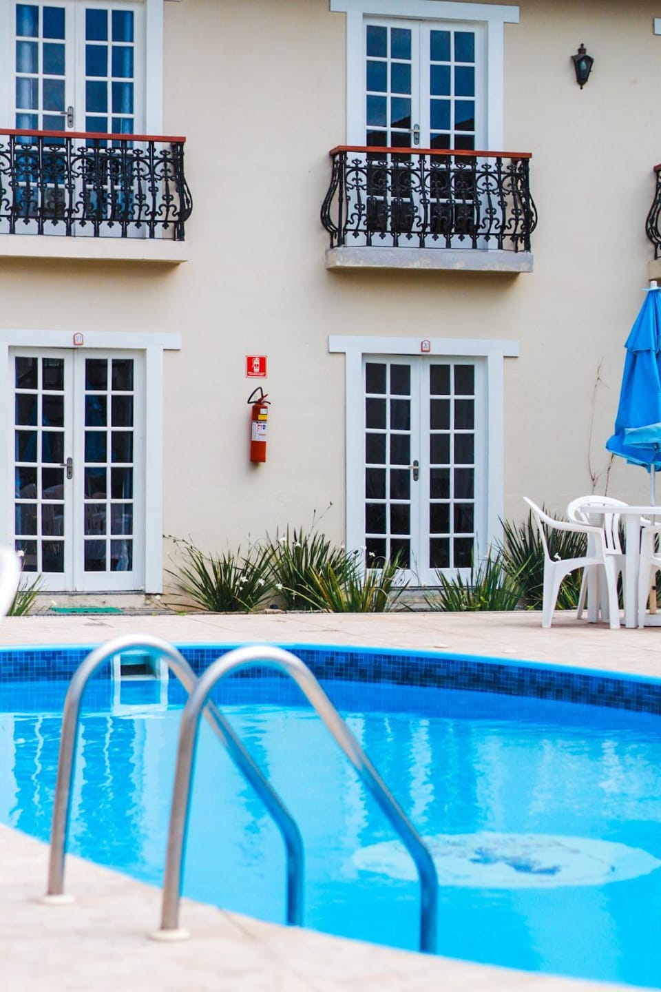 Property building, Swimming pool