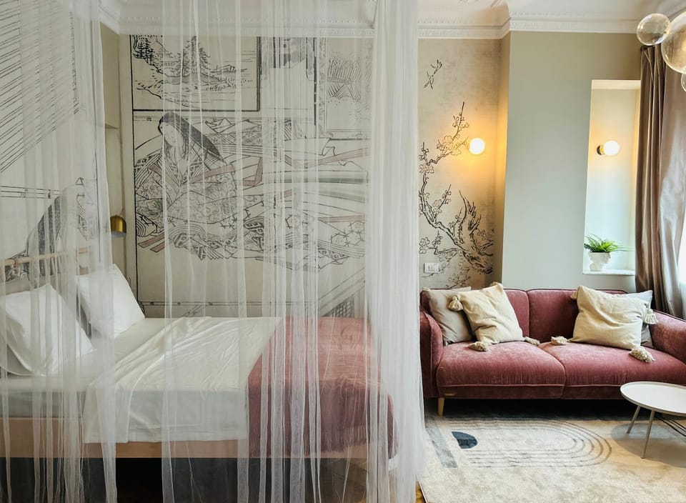 Living room, Photo of the whole room, Bedroom