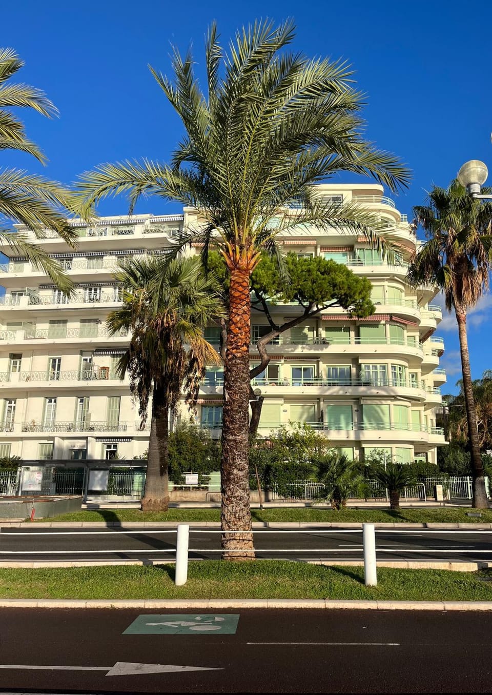NICE 115 BY THE SEA Apartment in Nice