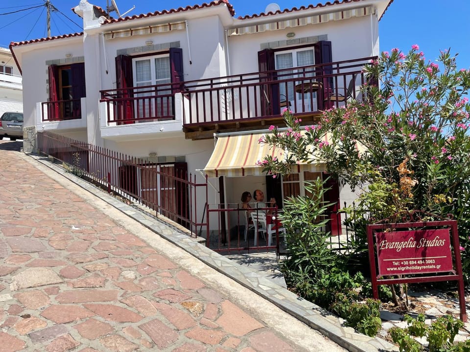 Evangelia Studios Apartment in Decentralized Administration of the Aegean